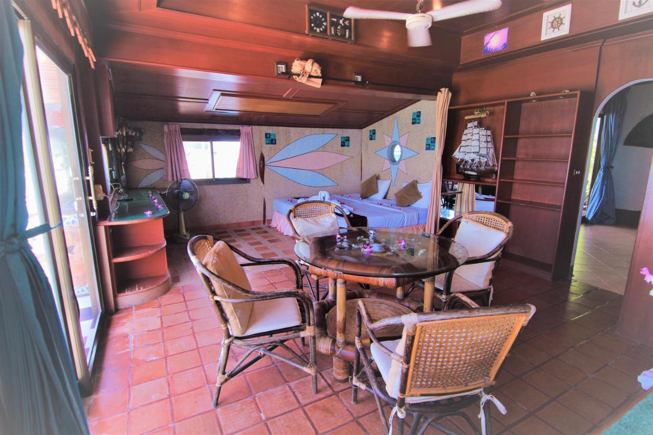 Bangrak Pier Samui Resort 外观 照片