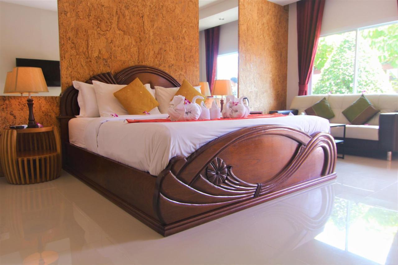 Bangrak Pier Samui Resort 外观 照片
