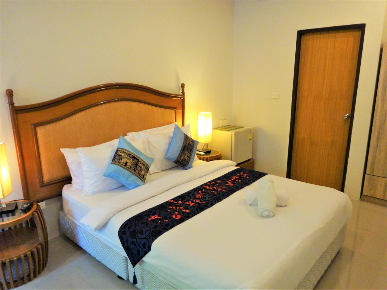 Bangrak Pier Samui Resort 外观 照片