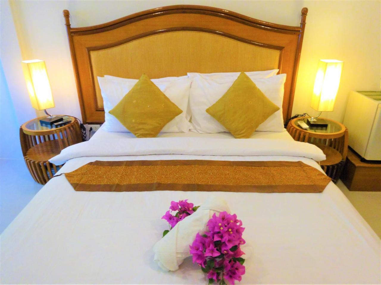 Bangrak Pier Samui Resort 外观 照片