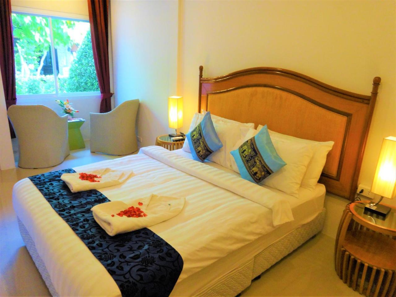 Bangrak Pier Samui Resort 外观 照片