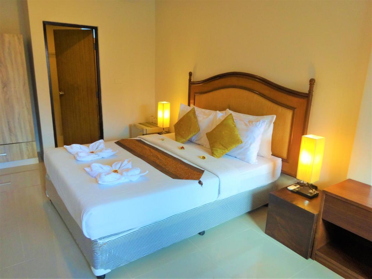 Bangrak Pier Samui Resort 外观 照片