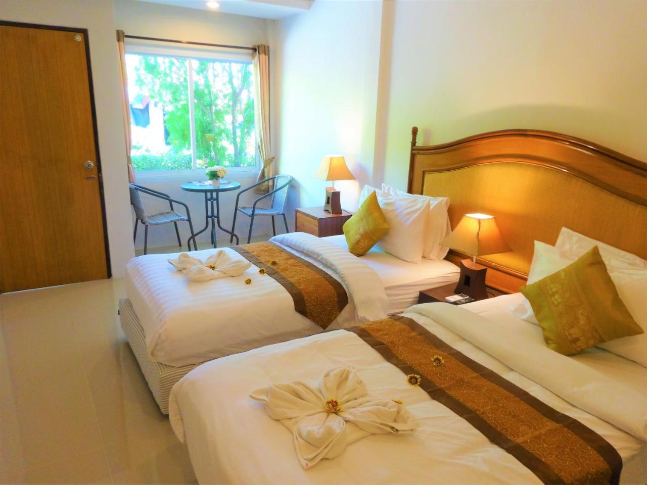 Bangrak Pier Samui Resort 外观 照片